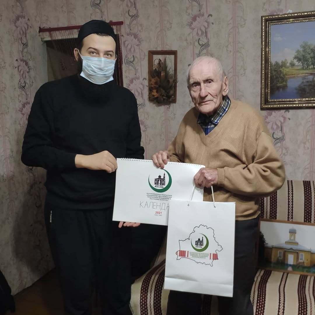 Имамы из Минска посетили старейшину Новогрудка - Шагидевича Али Амуратовича